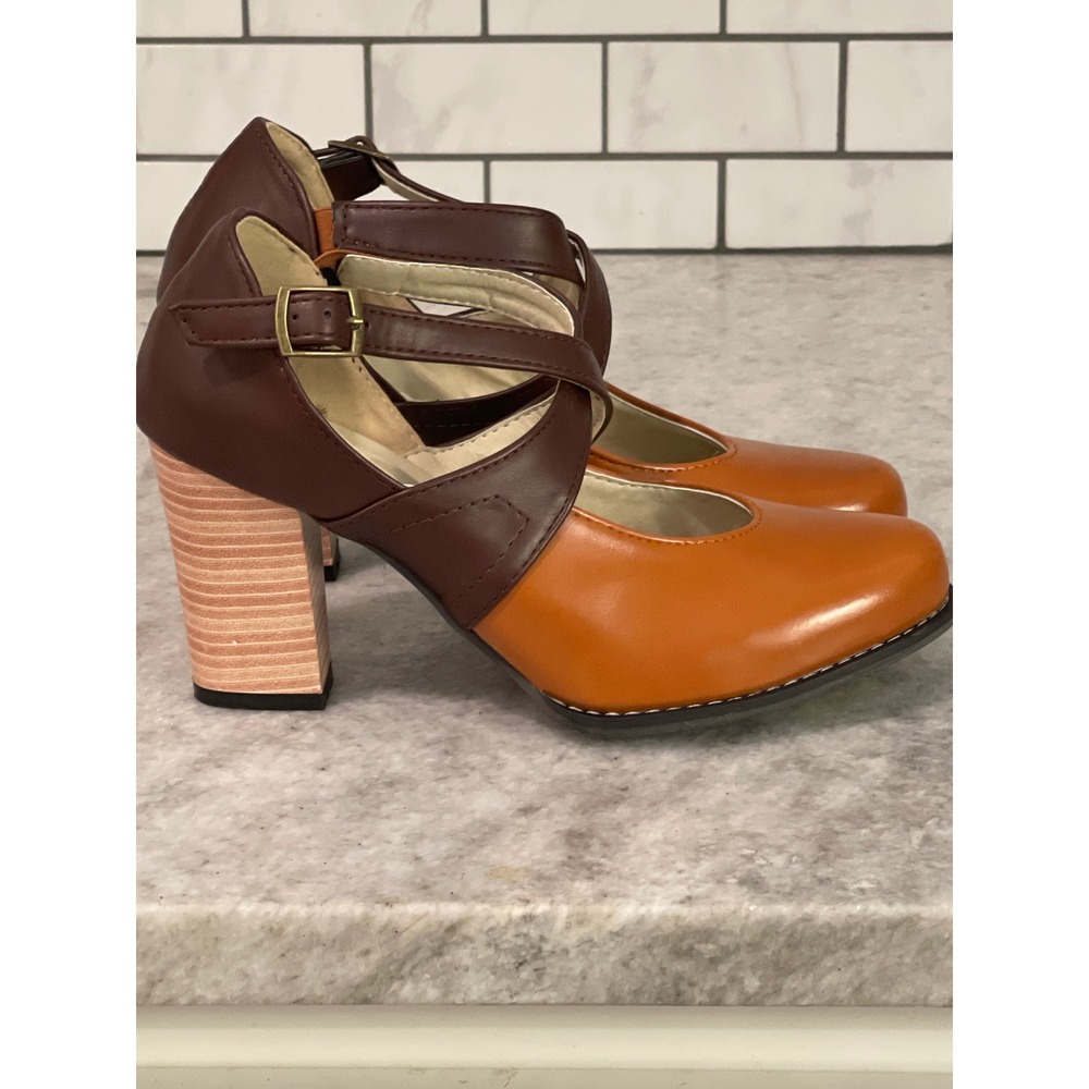 Vintage Style Mary Jane Pumps Womens 8 Brown Two Tone Crisscross Block Heel